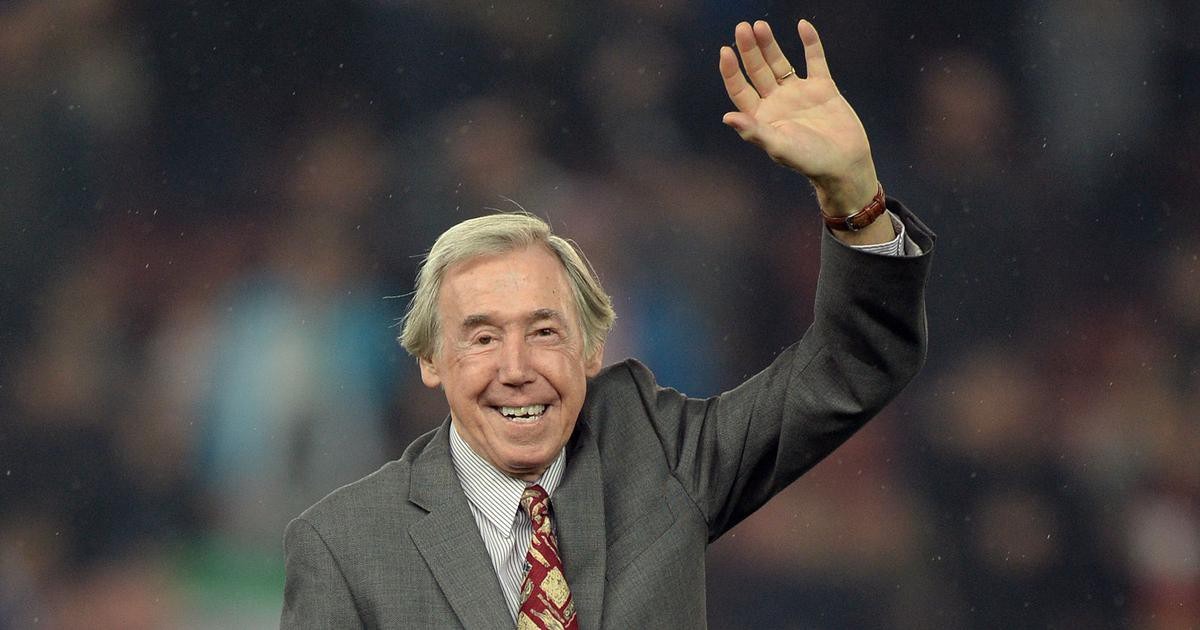 hanh-trinh-vinh-quang-cua-cau-thu-gordon-banks--nguoi-hung-trong-mat-moi-nguoi-936